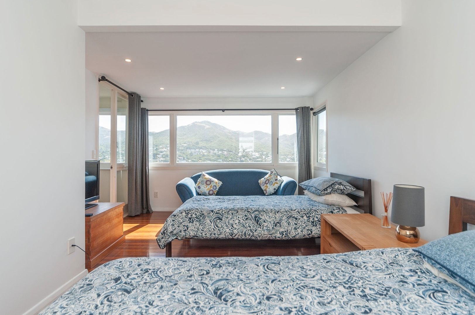 Fully furnished in Ngaio image 16