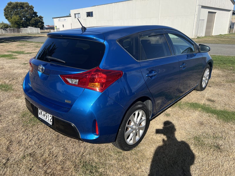 2014 Toyota Auris image 5