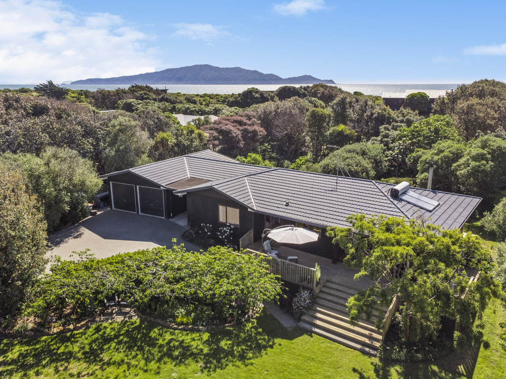 Real Estate For Sale Houses & Apartments : Exceptional - Kapiti Coast Lifestyle