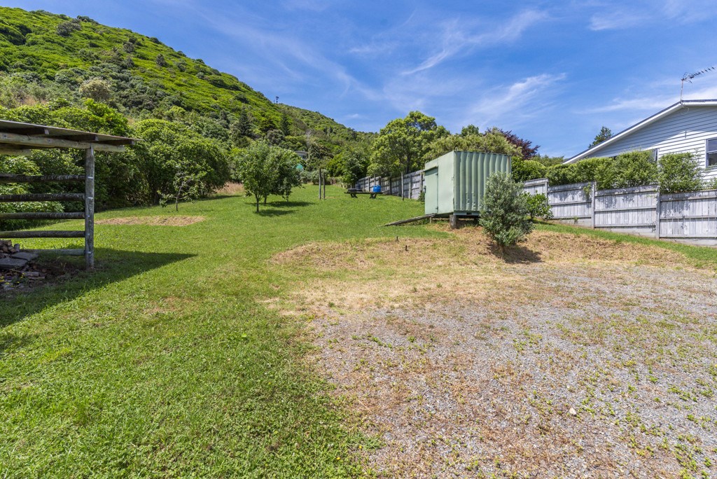 Nearly 2 Acres - Residential Zone - Stunning Views image 3