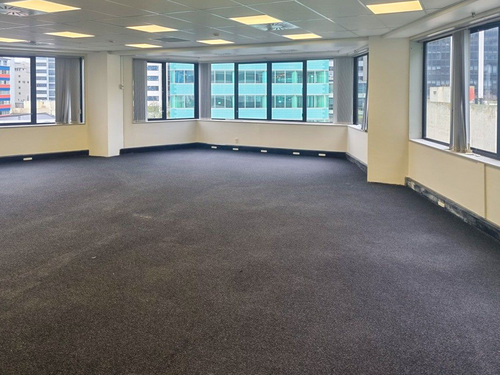 Real Estate For Sale Commercial : Discover Your Dream Office Space