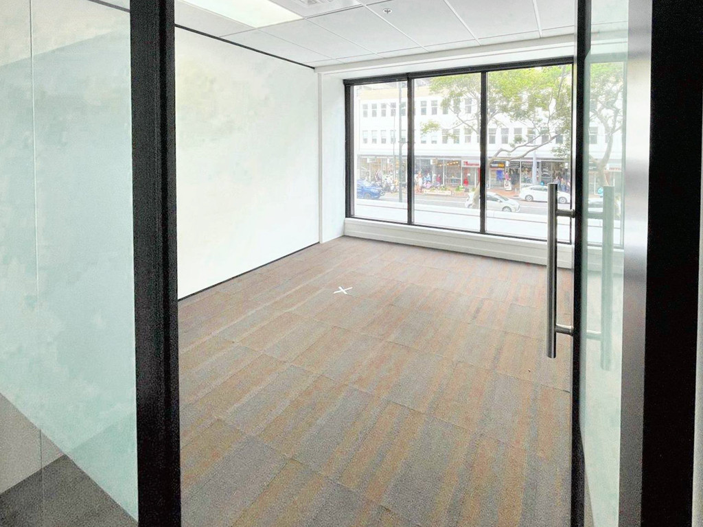 Office Space Available on Lambton Quay! image 15