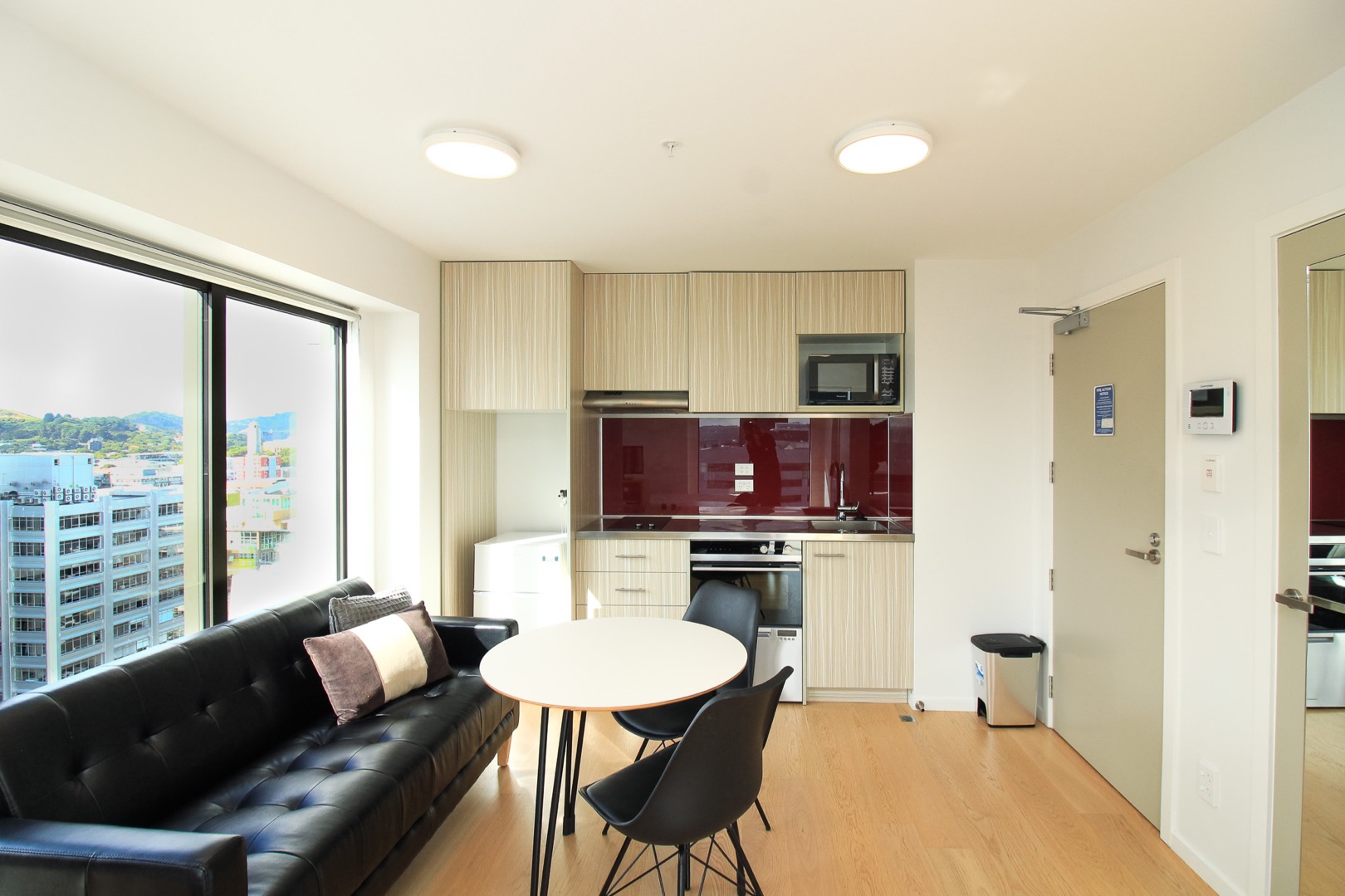 Brand New Modern Studio Apartment with Balcony, Wellington image 6