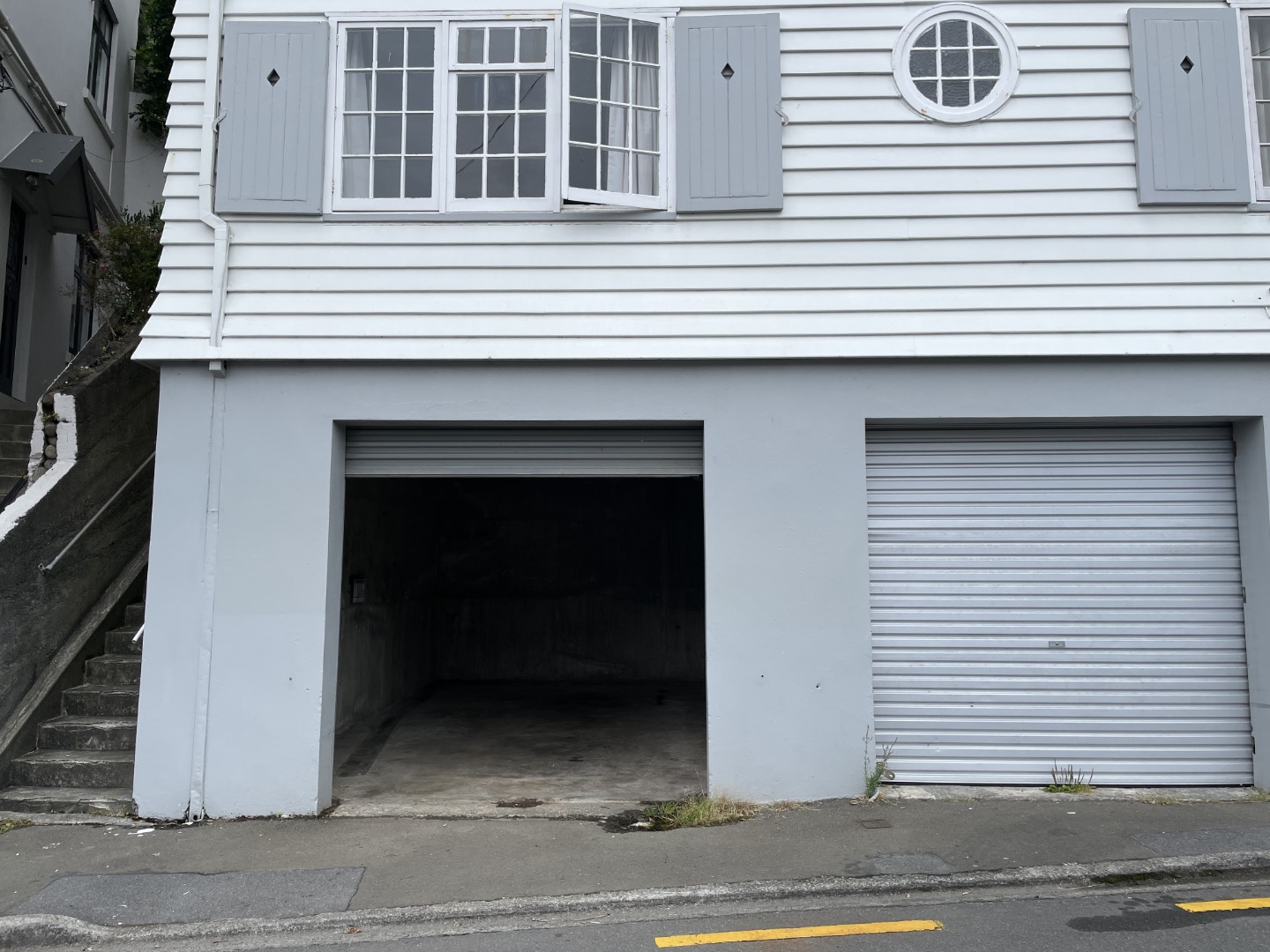 Garage carpark, Wellington image 2