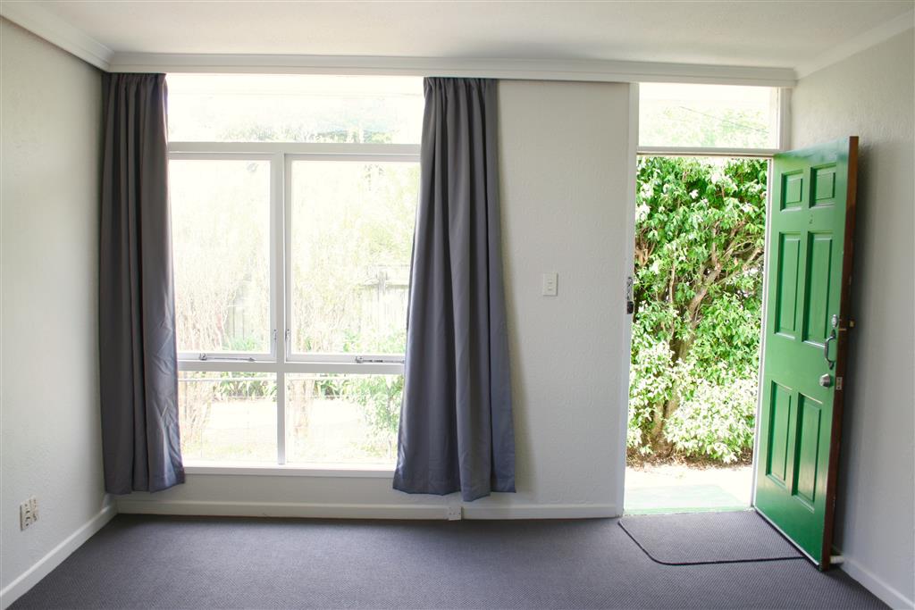 2 Bedroom Unit, Upper Hutt, Wellington image 1