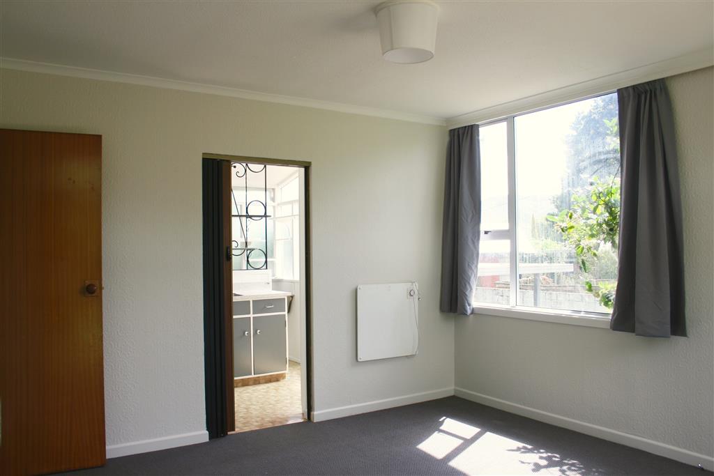 2 Bedroom Unit, Upper Hutt, Wellington image 3