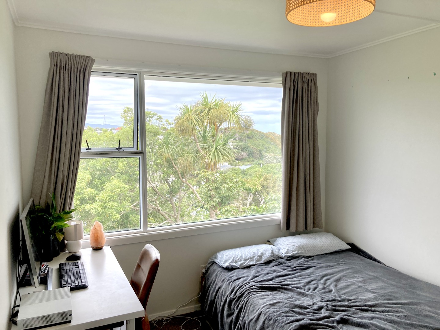 Renovated in Newlands, Wellington image 6