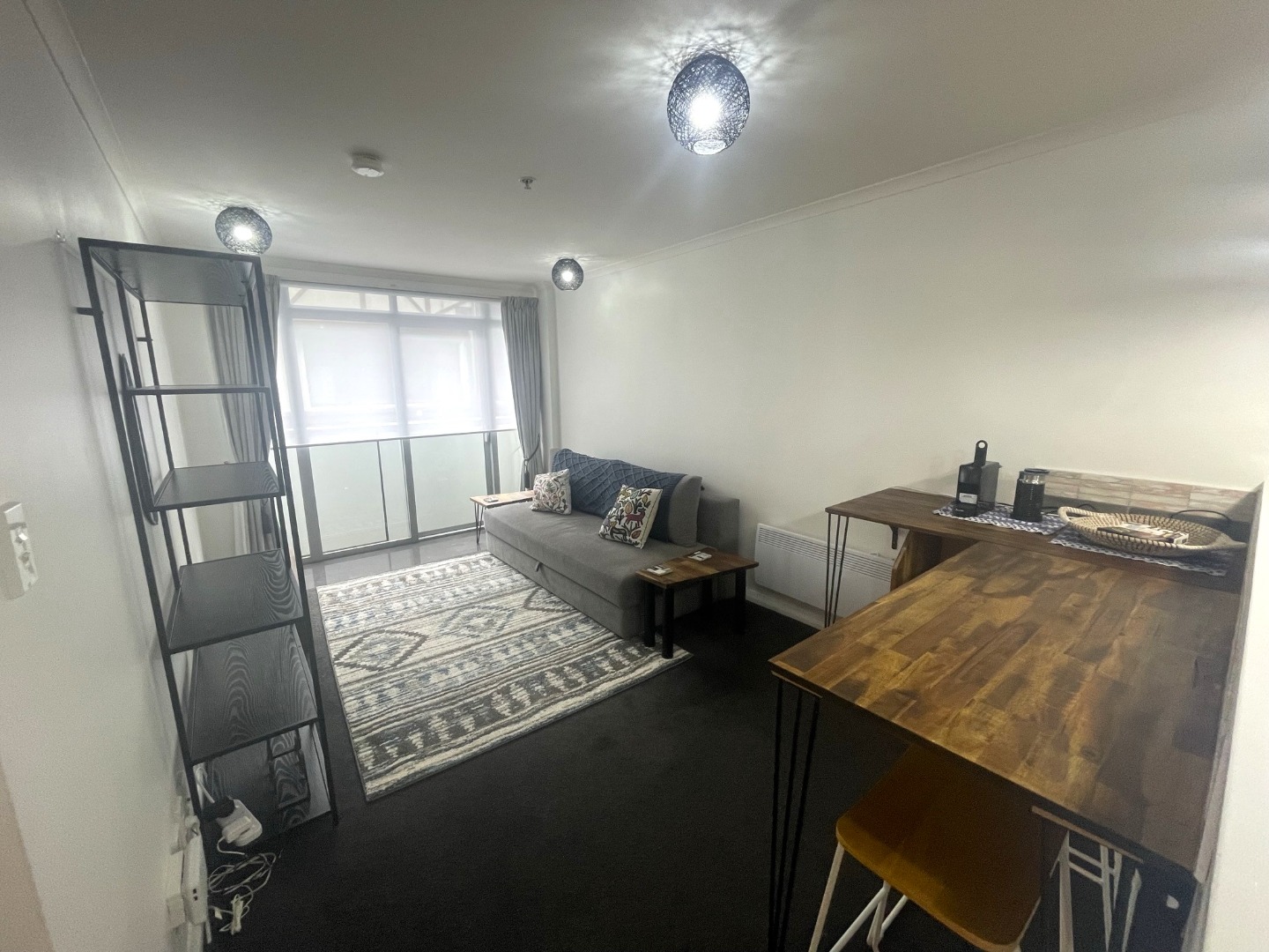 1 bedroom apartment, Wellington image 3