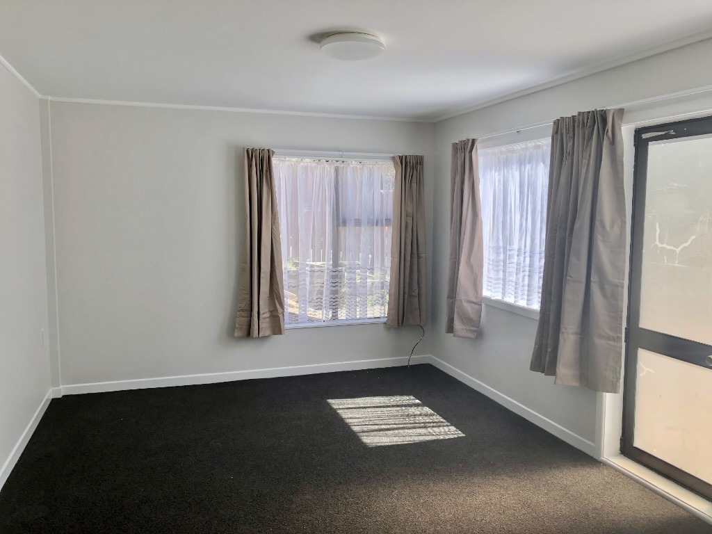 4 Bedroom House in Churton Park, Wellington image 15