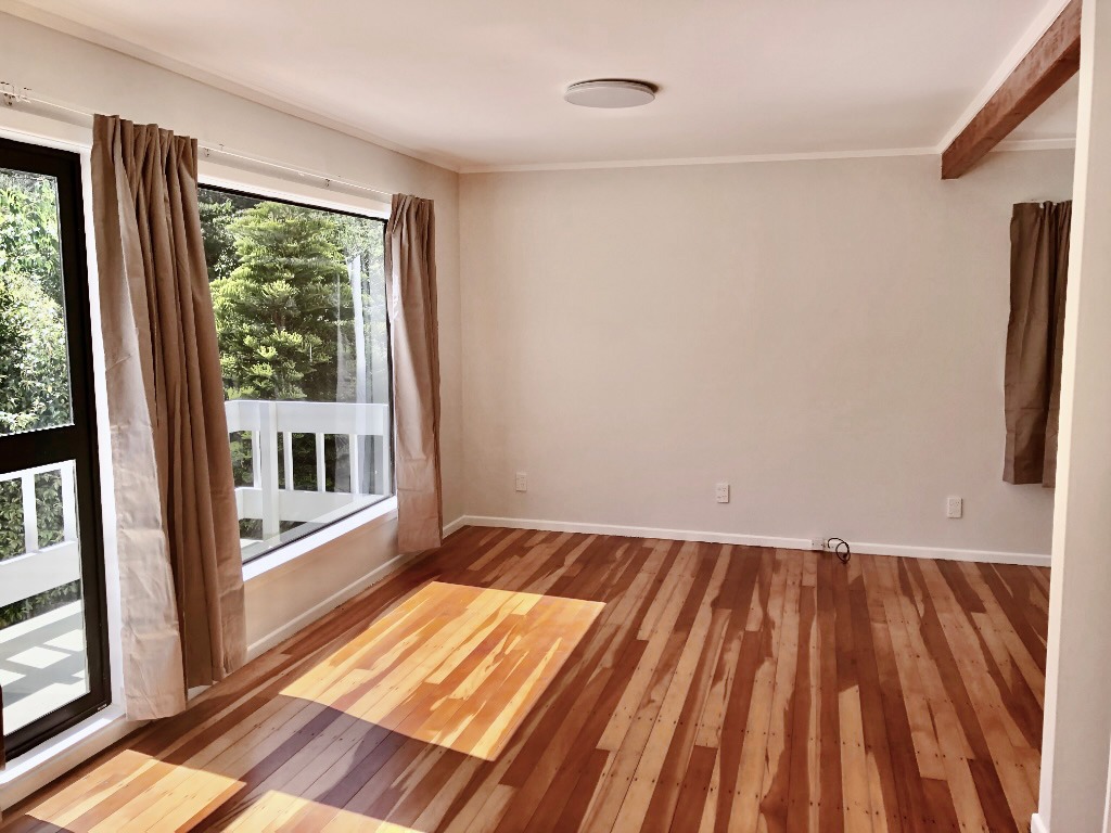 4 Bedroom House in Churton Park, Wellington image 6