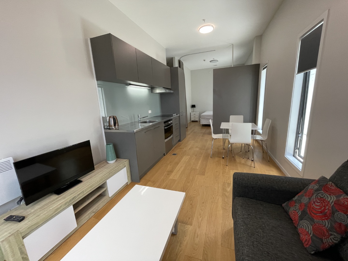 Modern 1 Bedroom  Apartment - FURNISHED, Wellington image 13