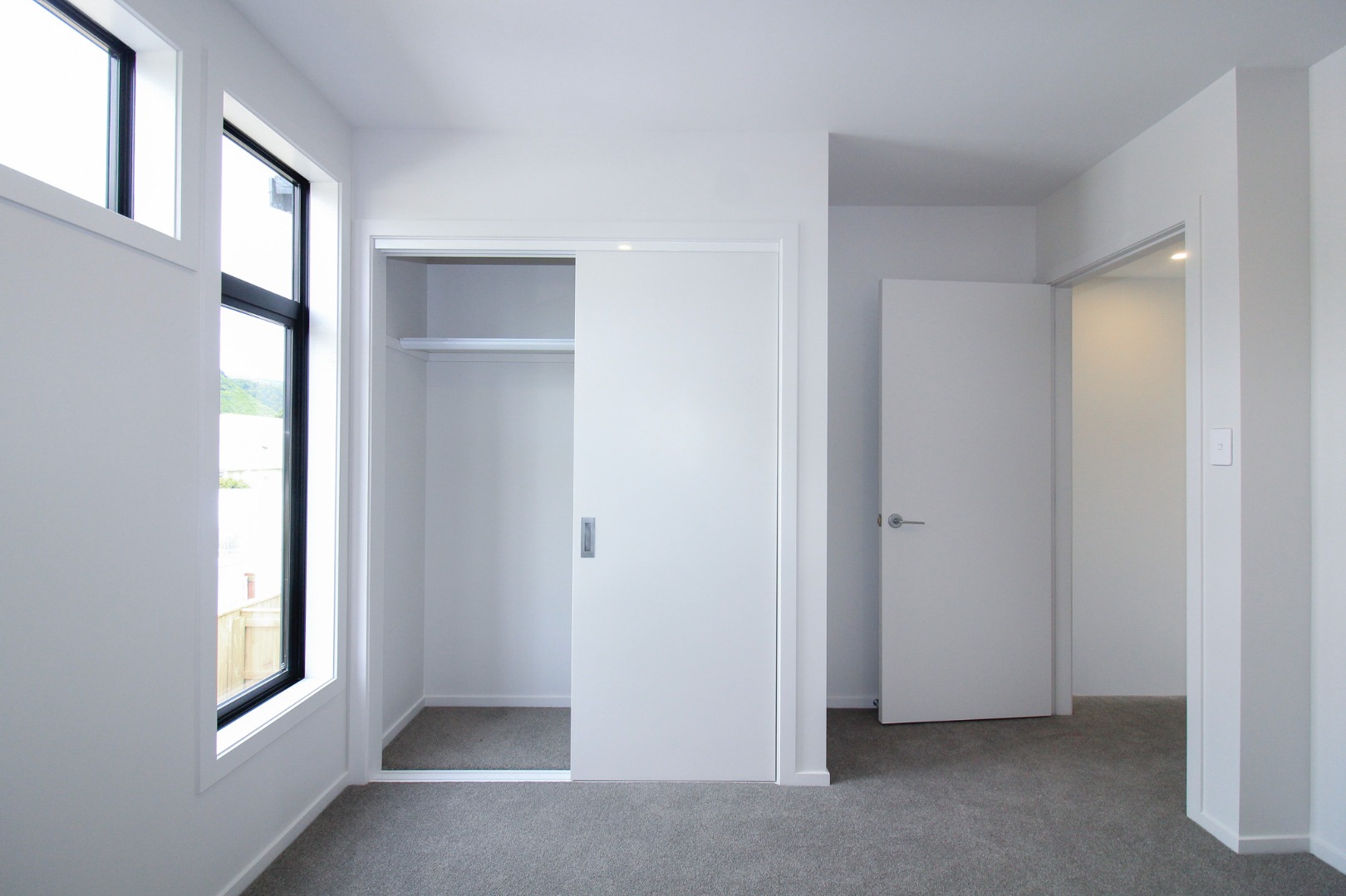 Brand new Modern Townhouse  offering  the best in contemporary living, Lower Hutt, Wellington image 8