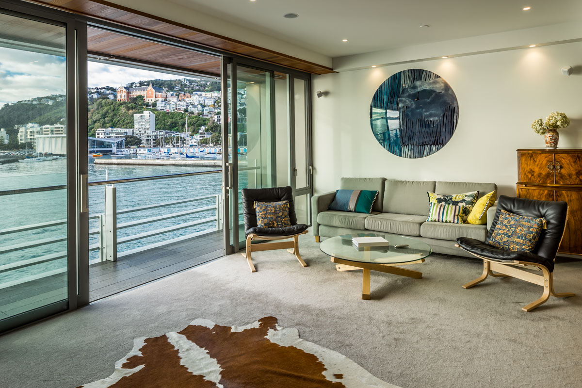 ORIENTAL BAY - Clyde Quay Wharf - Stunning Apartment, Wellington image 6