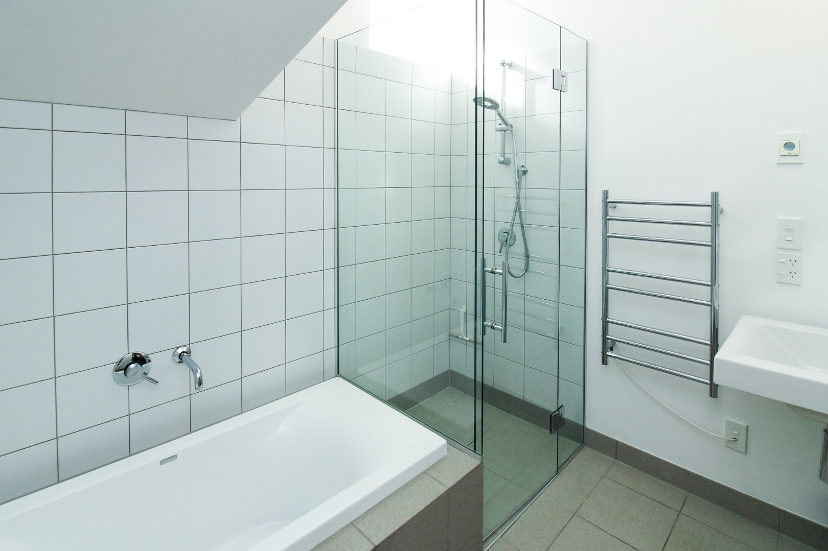 Presenting the most delightful modern 2-bedroom, 1-bathroom home, Wellington image 13