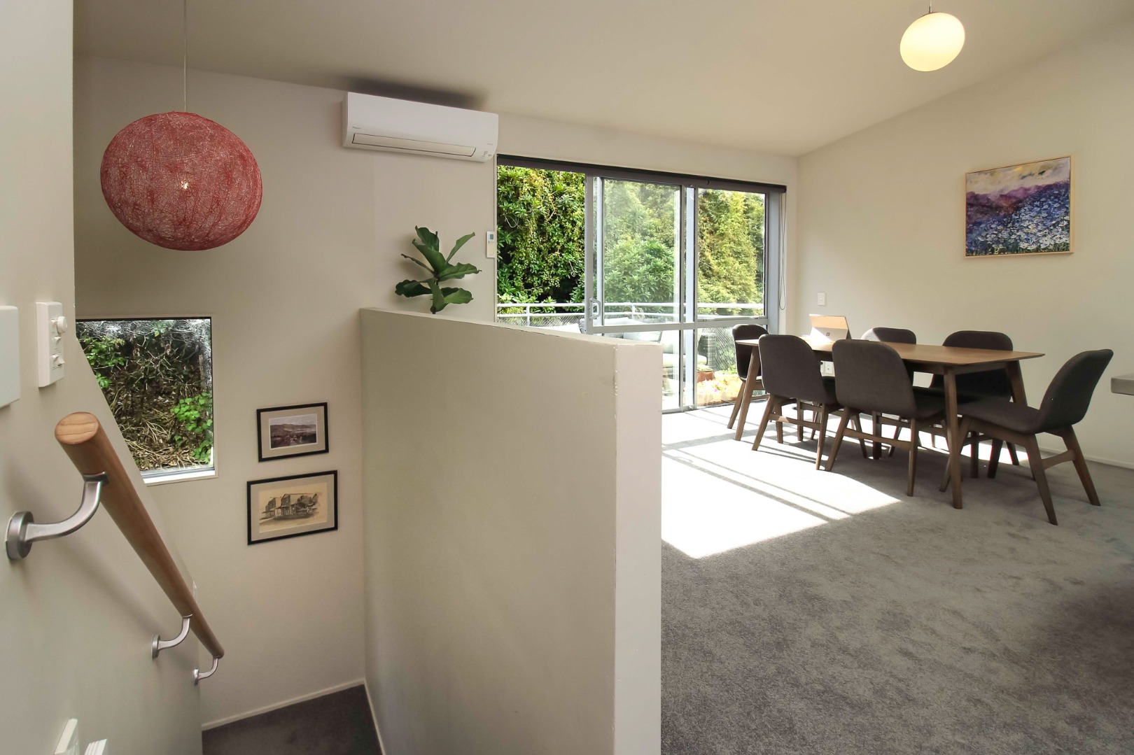 Lovely townhouse 7 minutes away from the CBD, Wellington image 2