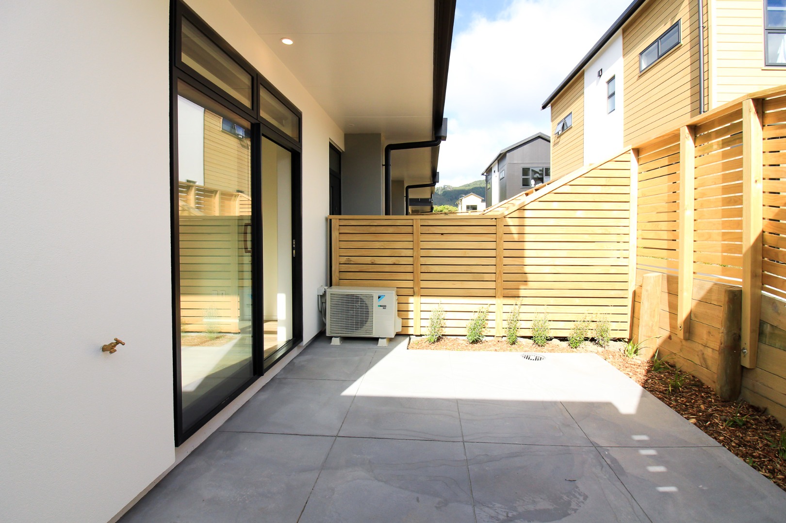 Brand new complex, Lower Hutt, Wellington image 14