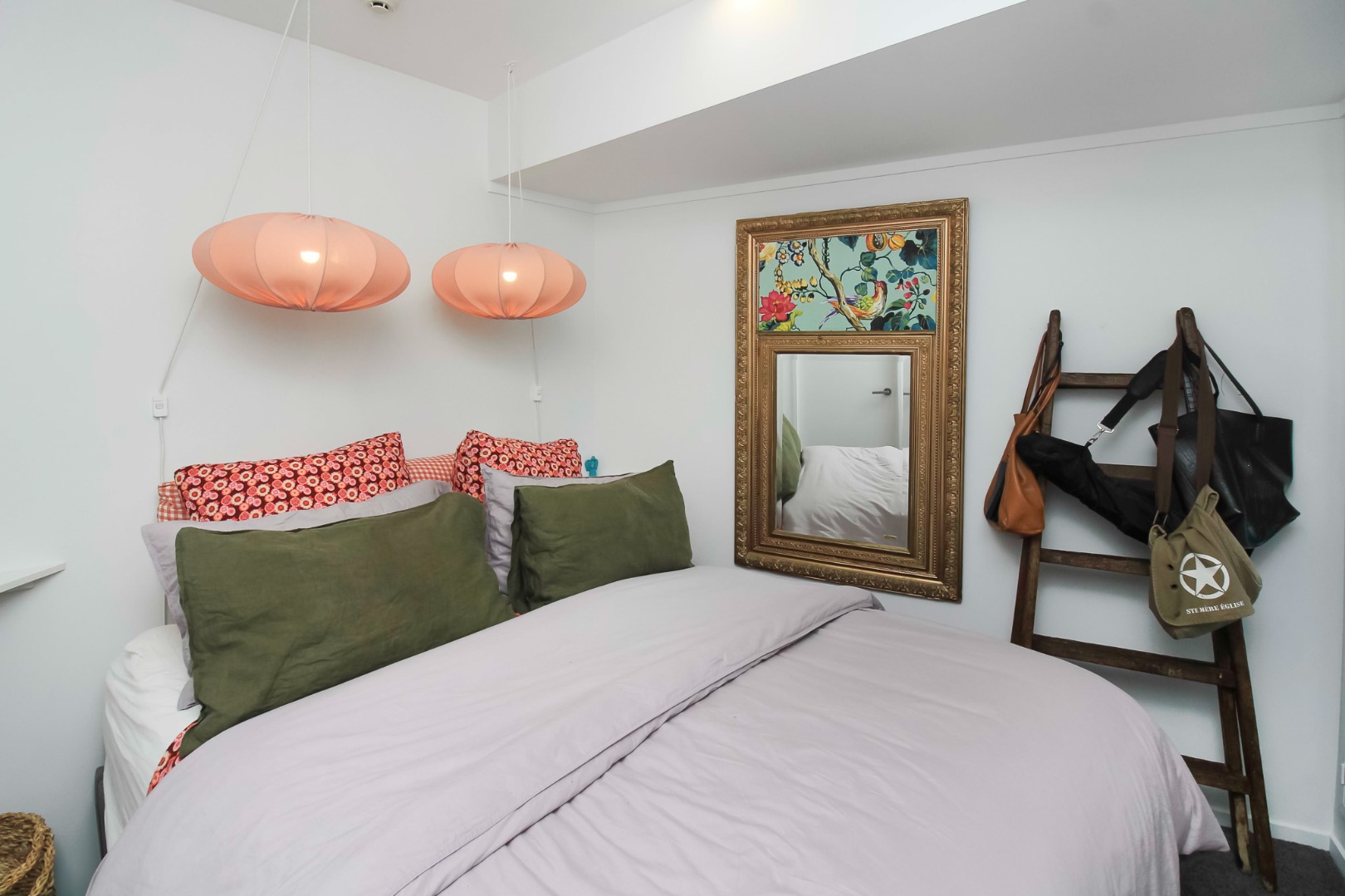 1 bedroom fully furnished Soho apartment, Wellington image 13