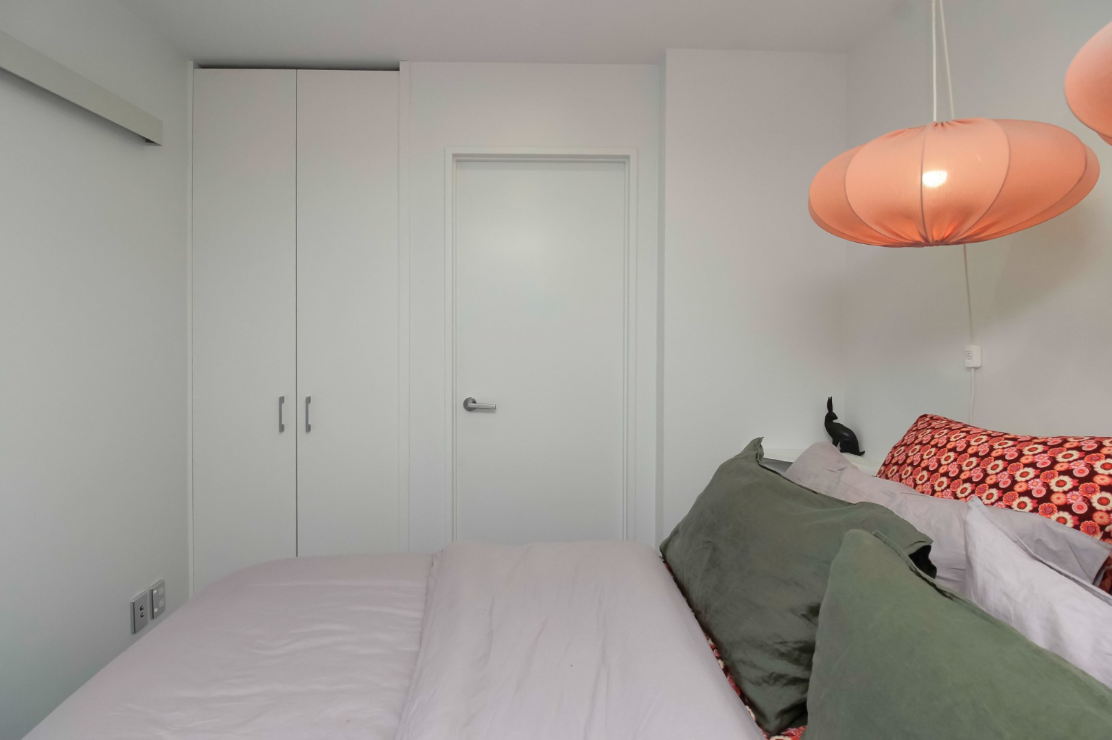 1 bedroom fully furnished Soho apartment, Wellington image 15