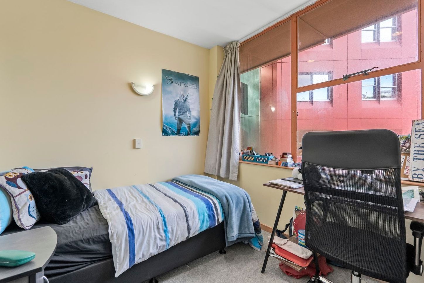 2-Bedroom Apartment with Stunning Views, Wellington image 7