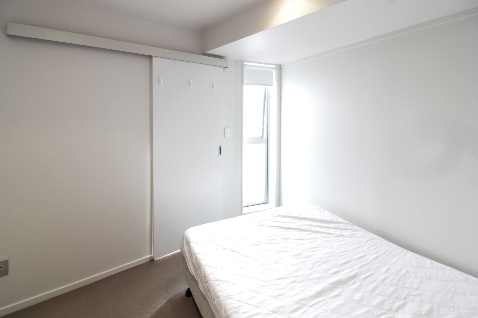 14th Floor - Furnished Central City Apartment, Wellington image 4