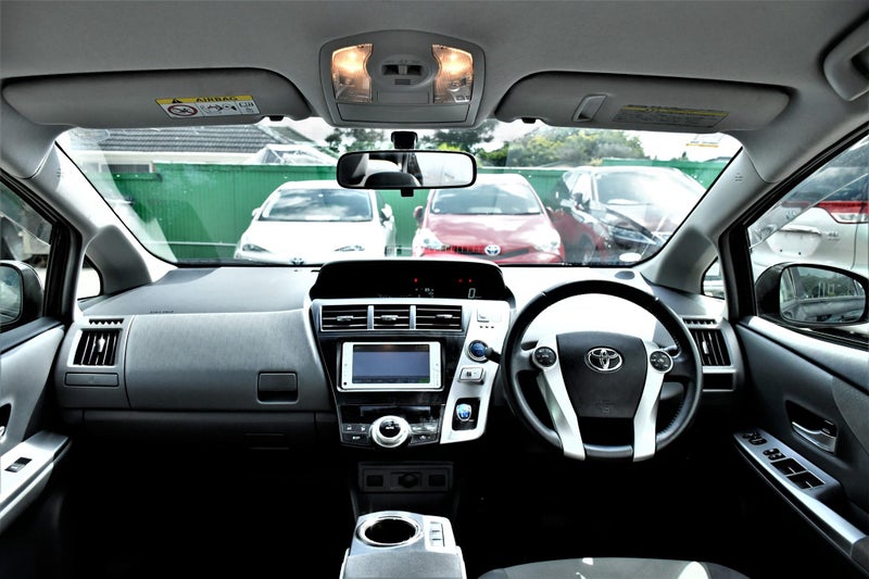 2014 Toyota Prius image 13
