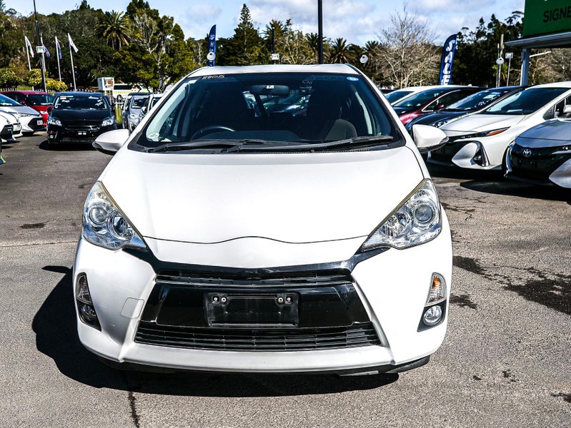 2014 Toyota Aqua image 7