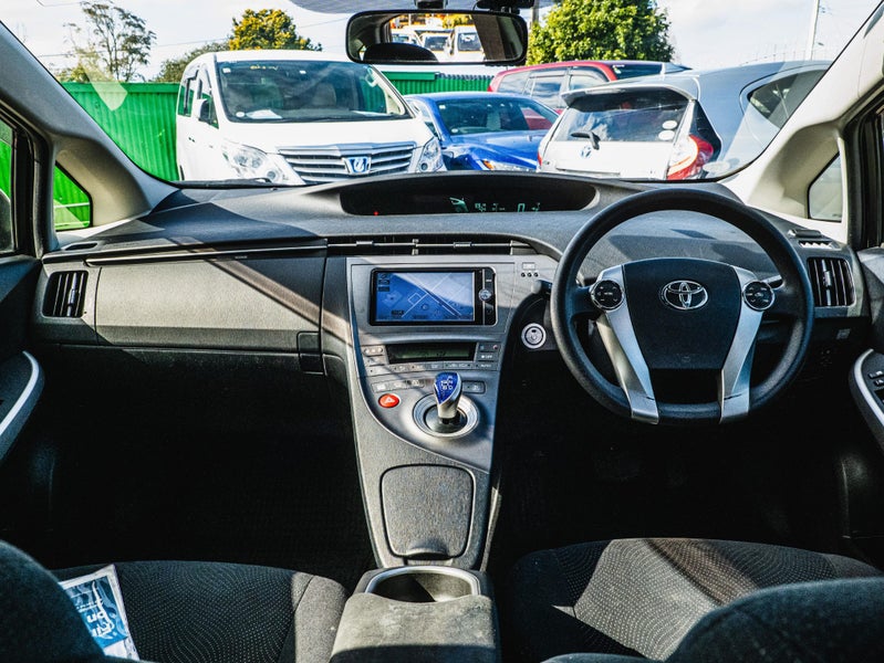 2014 Toyota Prius image 11