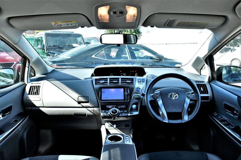 2014 Toyota Prius image 13