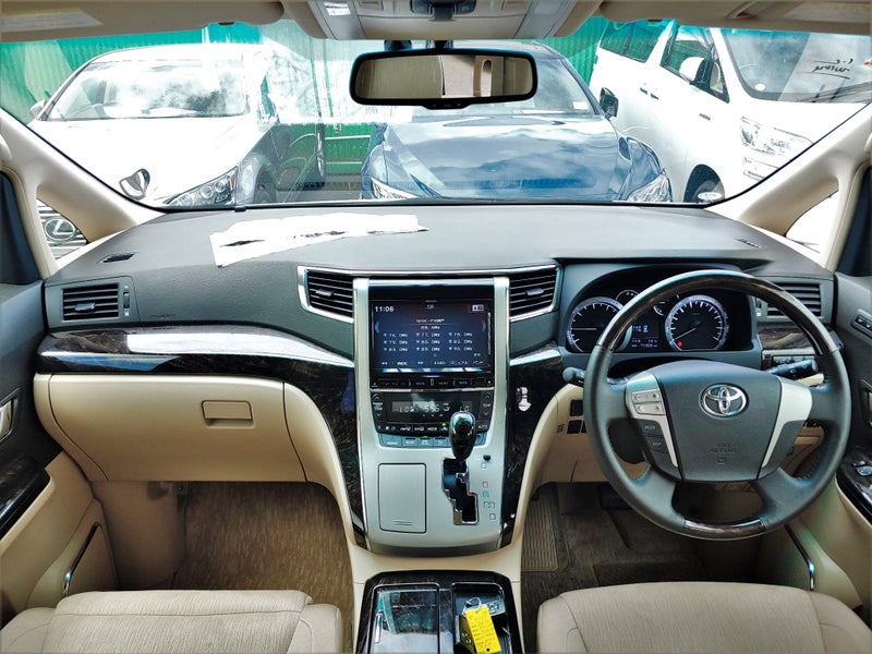 2014 Toyota Alphard image 12