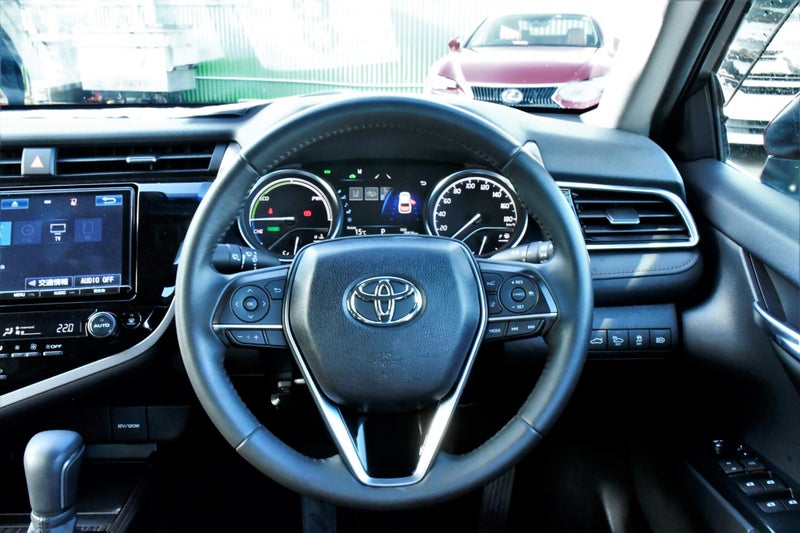 2017 Toyota Camry image 12